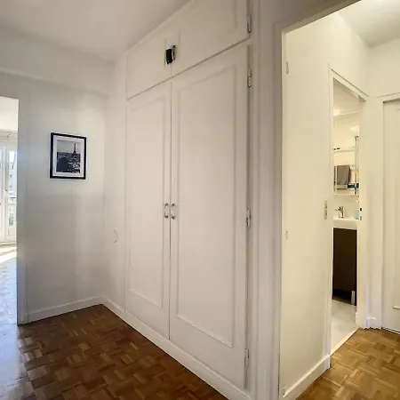 Appartement Chic Proche De Paris, Parking Inclus *
